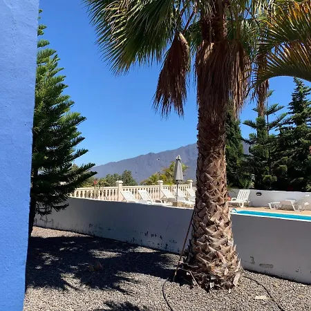 Cercas Villa *