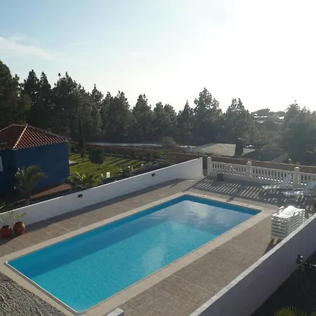 Cercas Villa